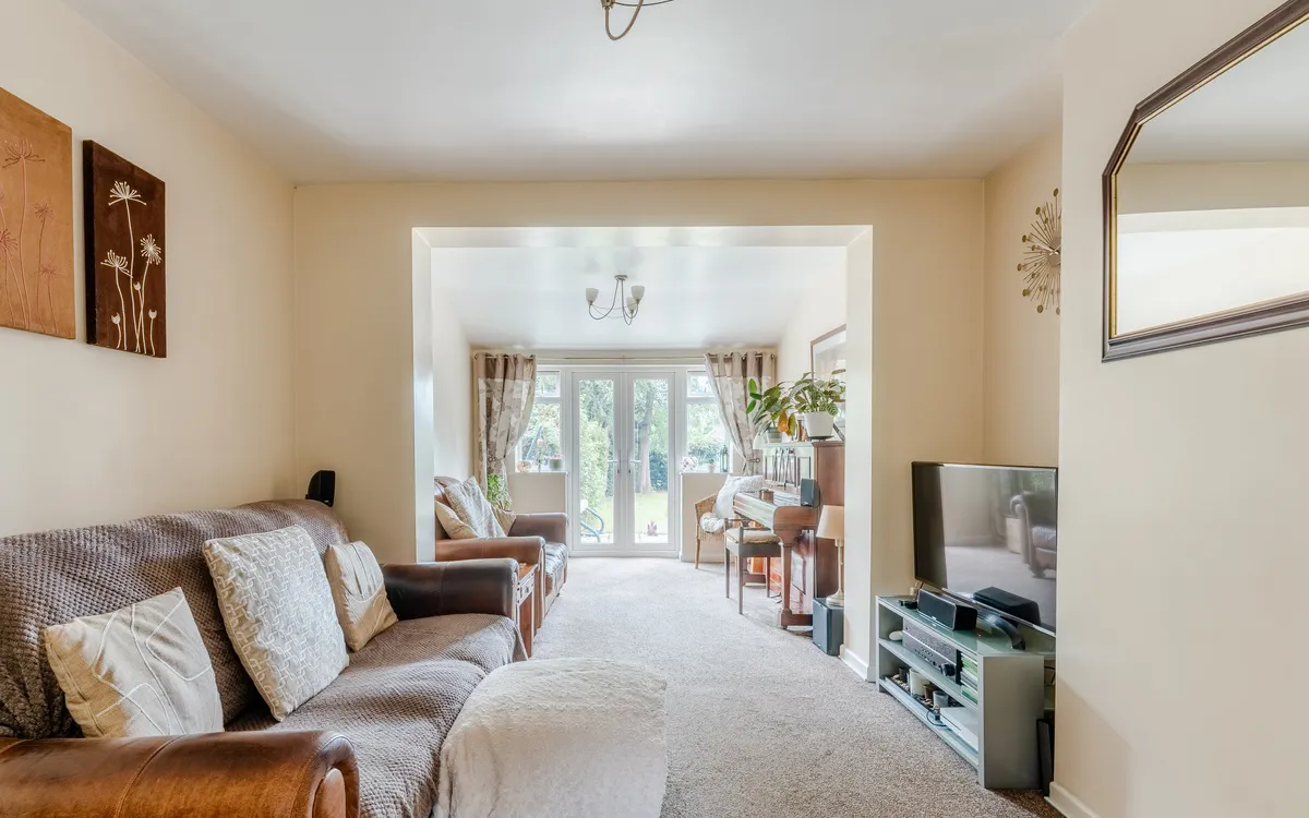 Long Road, Mangotsfield, BS16, photo 2