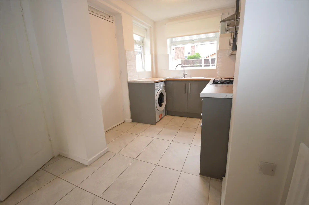 Woodford Road, Liverpool, L14, photo 7