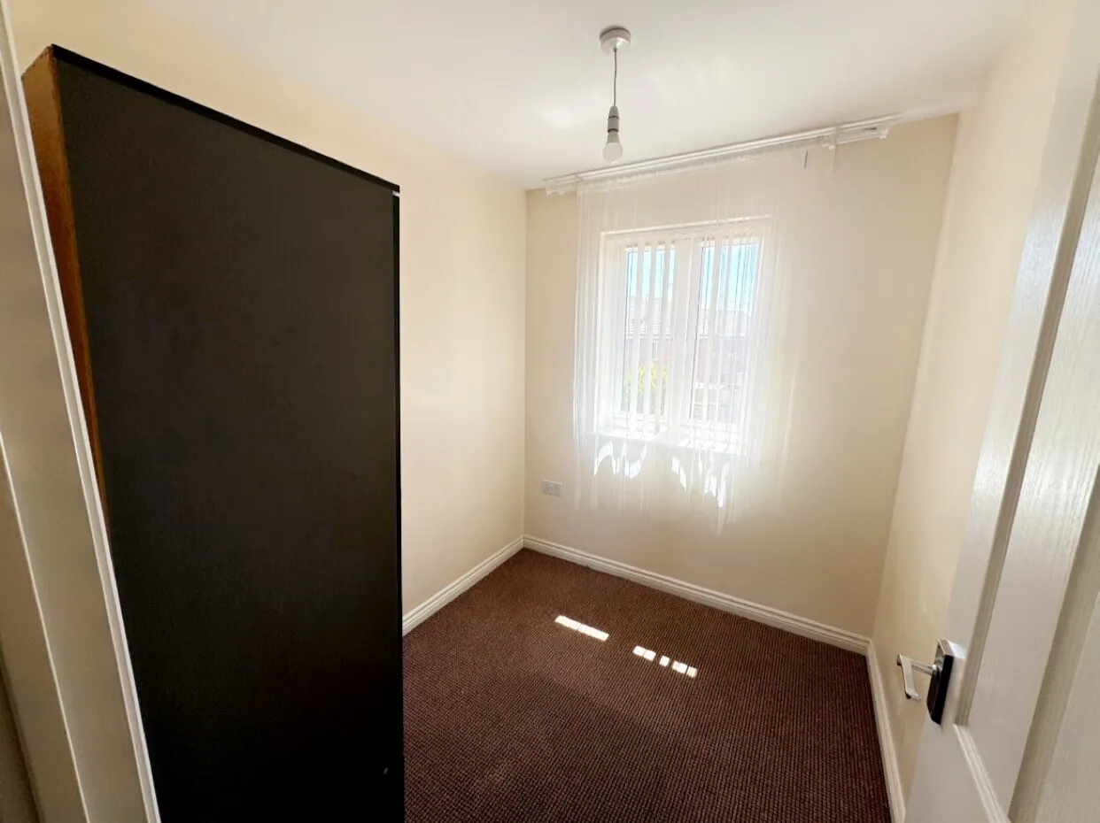 Terry Road, CV3, photo 6