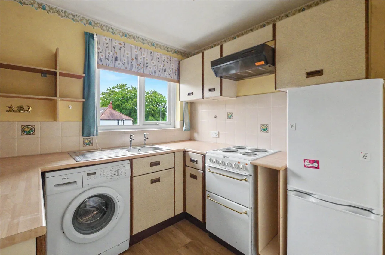 Thorner Lane, Scarcroft, LS14, photo 4