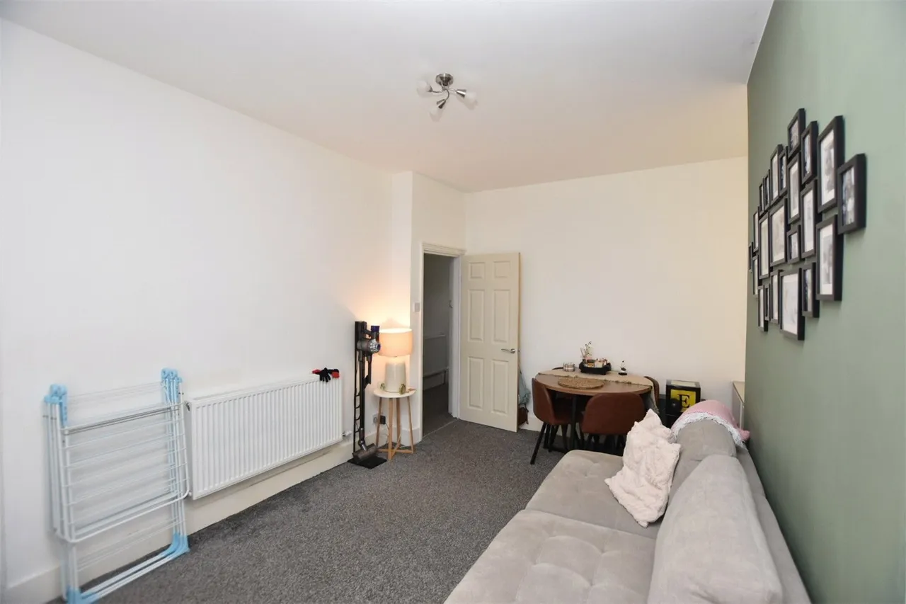 Newton Street, Darwen, BB3, photo 3