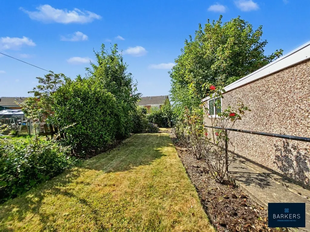 Kingsley Crescent, Birkenshaw BD11 2NL, photo 5