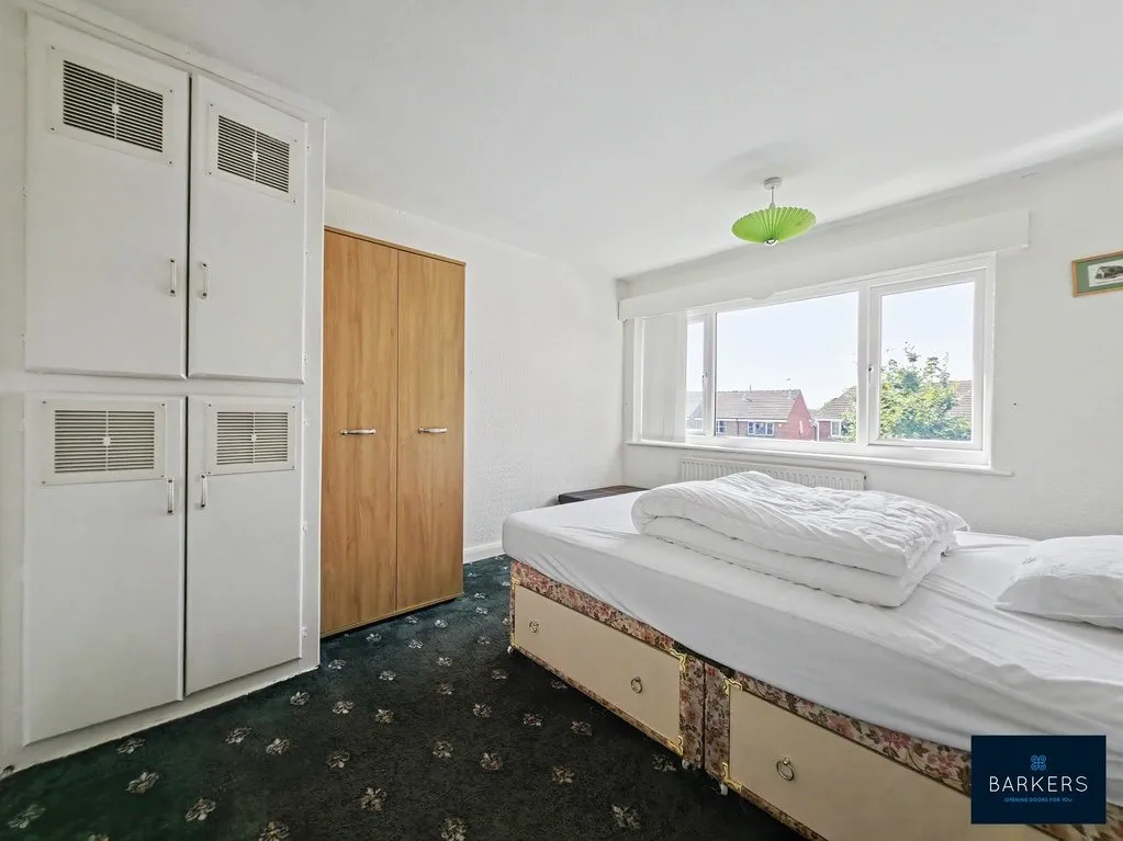 Kingsley Crescent, Birkenshaw BD11 2NL, photo 6