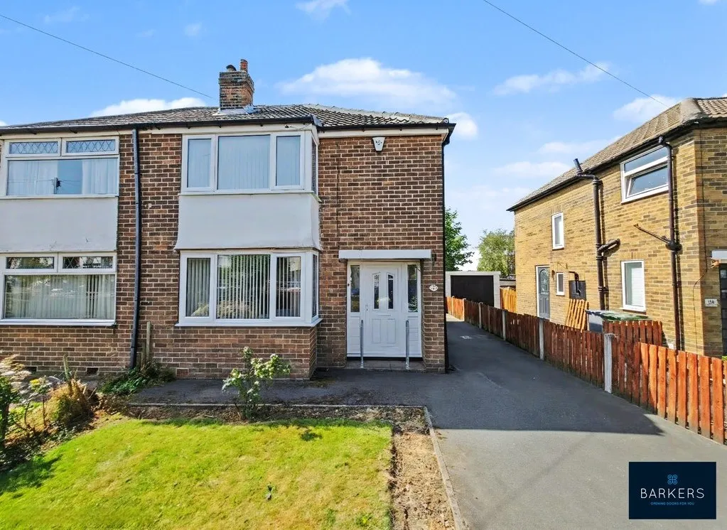3 bed house for sale — Kingsley Crescent, Birkenshaw BD11 2NL