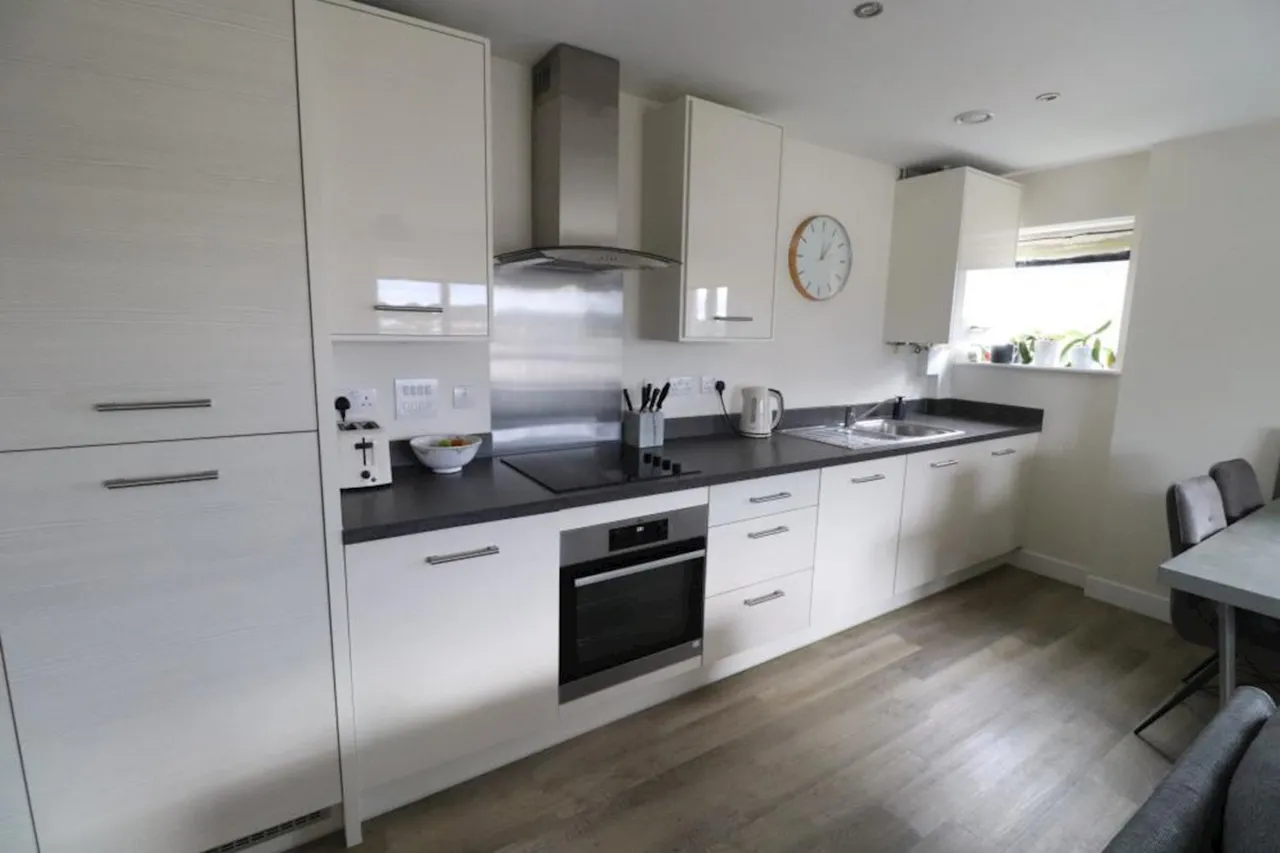 Bracknell, RG12, photo 2