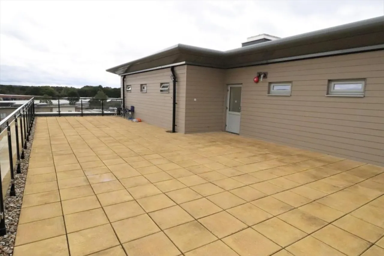 Bracknell, RG12, photo 10