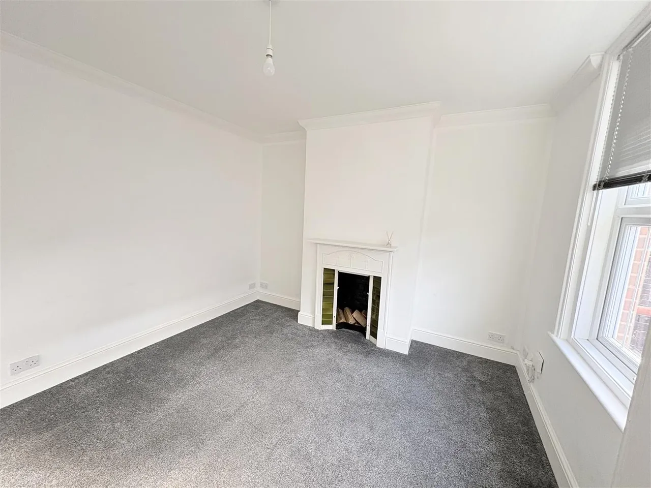 New Road, Fareham, photo 12