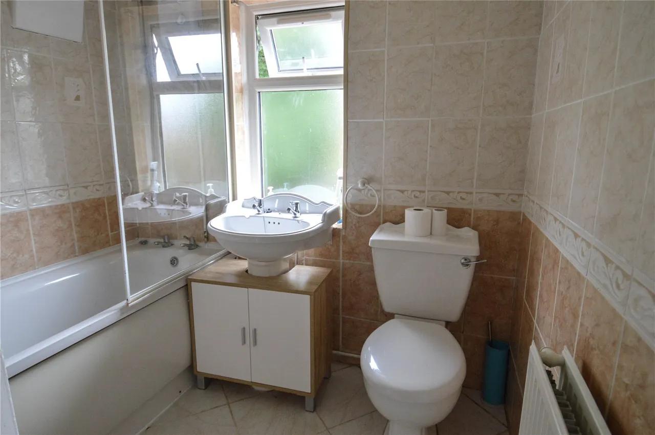 Tinkers Farm Road, Birmingham, West Midlands, B31 1RN, photo 10