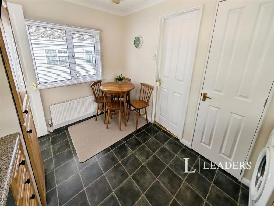Oak Drive, Forest Town, NG19, photo 8