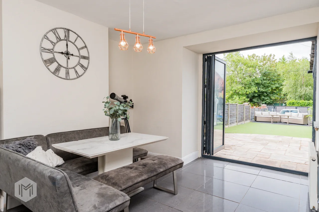 Bury Road, Tottington, Bury, BL8 3DT, photo 4