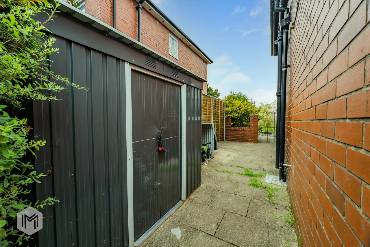 Bury Road, Tottington, Bury, BL8 3DT, photo 22