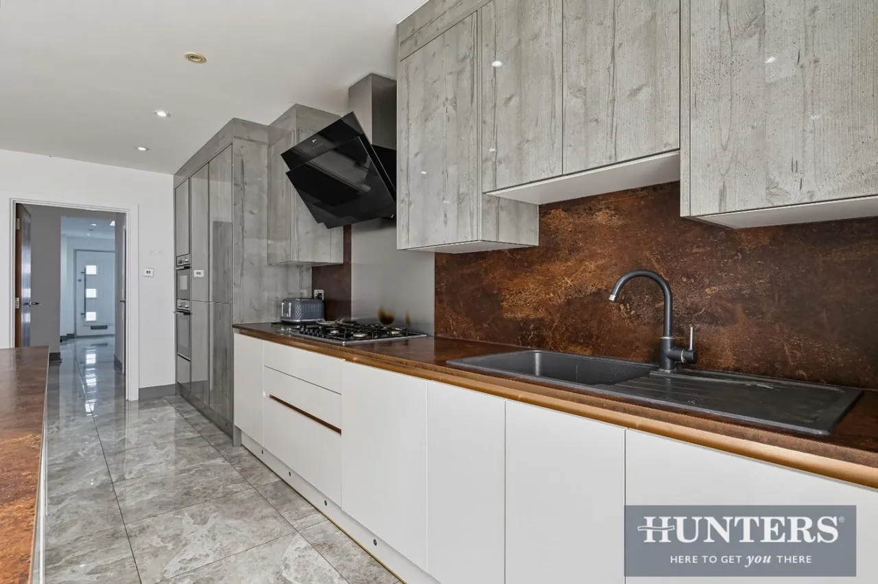 The Crossways, Hounslow, TW5, photo 6