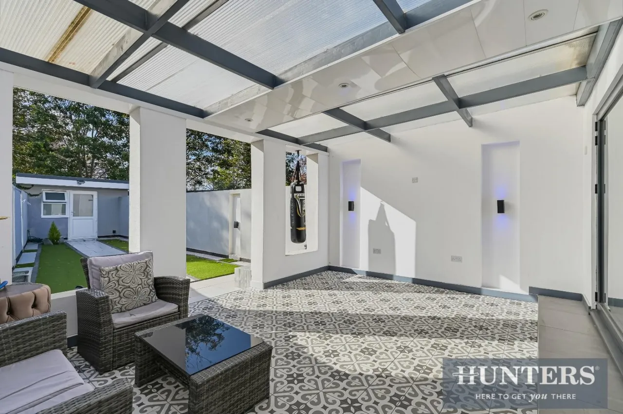 The Crossways, Hounslow, TW5, photo 8