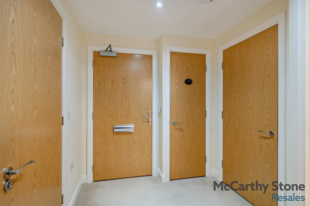 Preston Road, Clayton-Le-Woods, PR6, photo 11