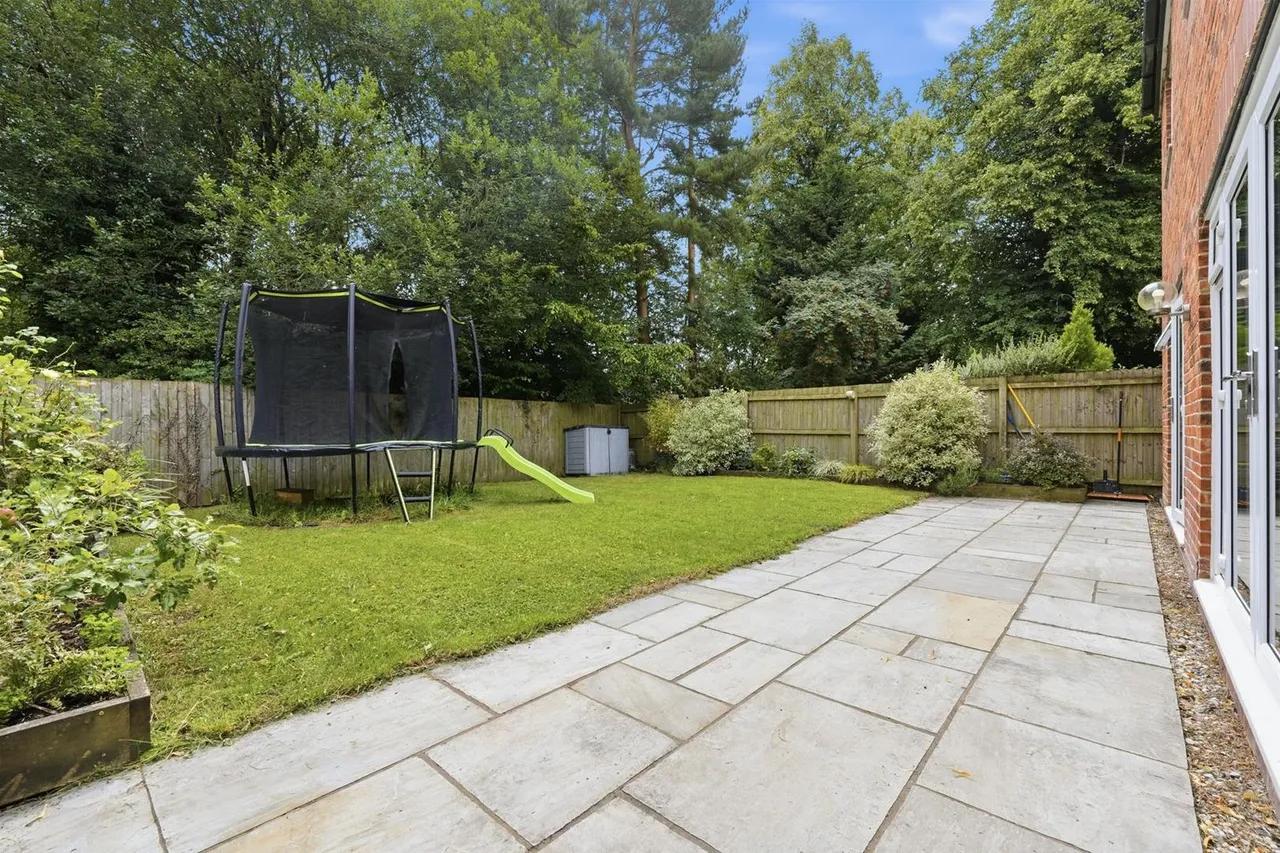 Waterwheel Way, Bollington, photo 24