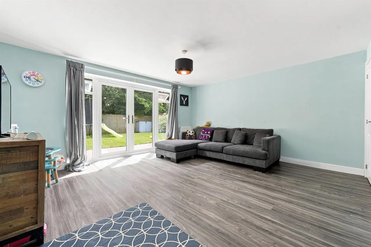 Waterwheel Way, Bollington, photo 9