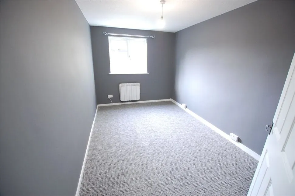 Hurricane Road, Bowerhill, SN12, photo 7