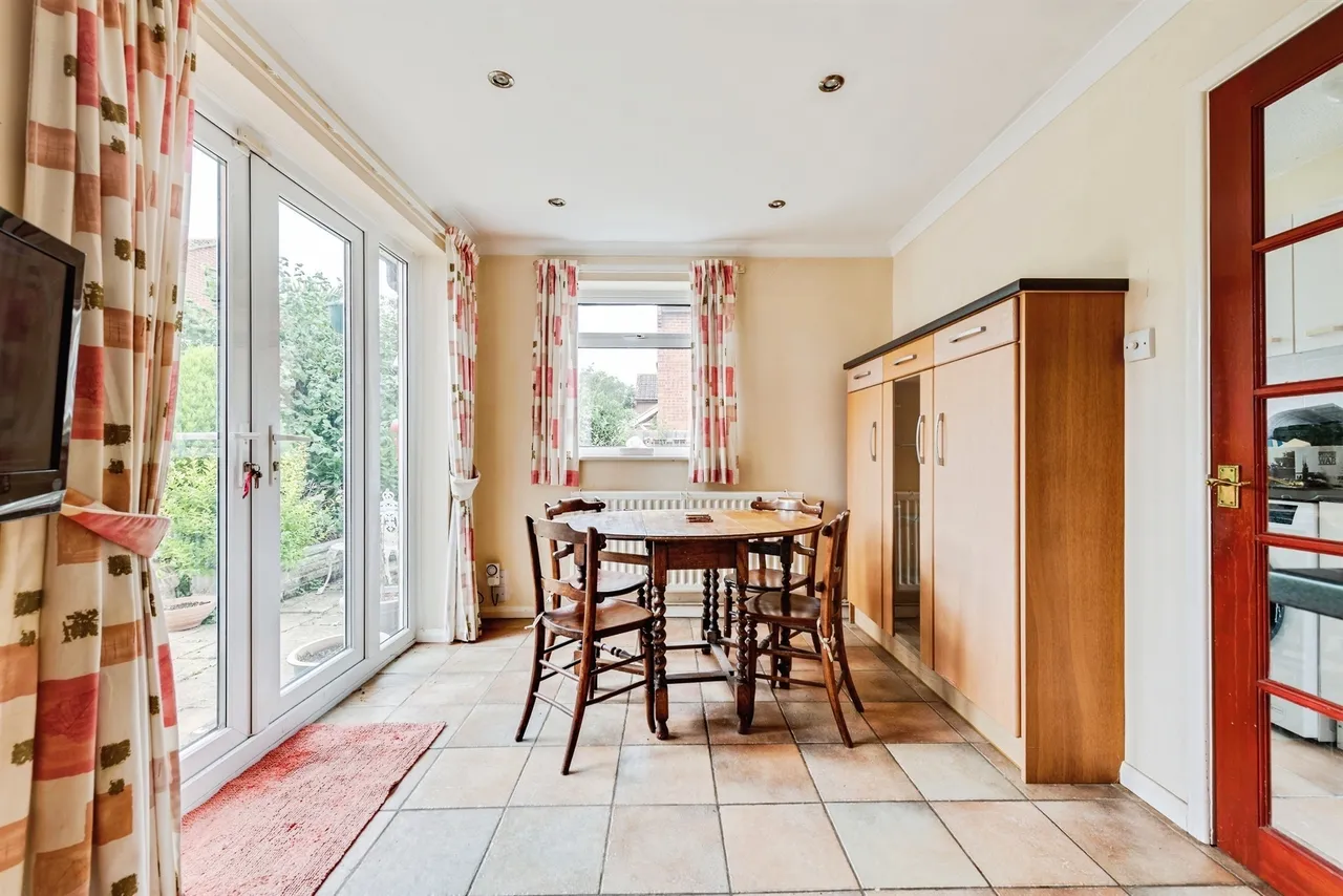 Trinity Close, Abingdon, OX14, photo 5