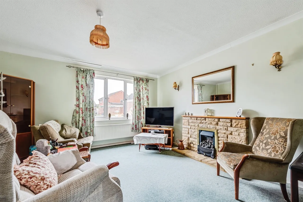 Trinity Close, Abingdon, OX14, photo 9