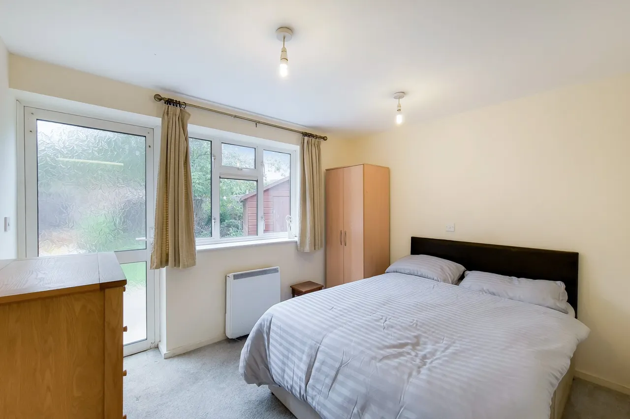 Westcott Crescent, London, W7 1PL, photo 7
