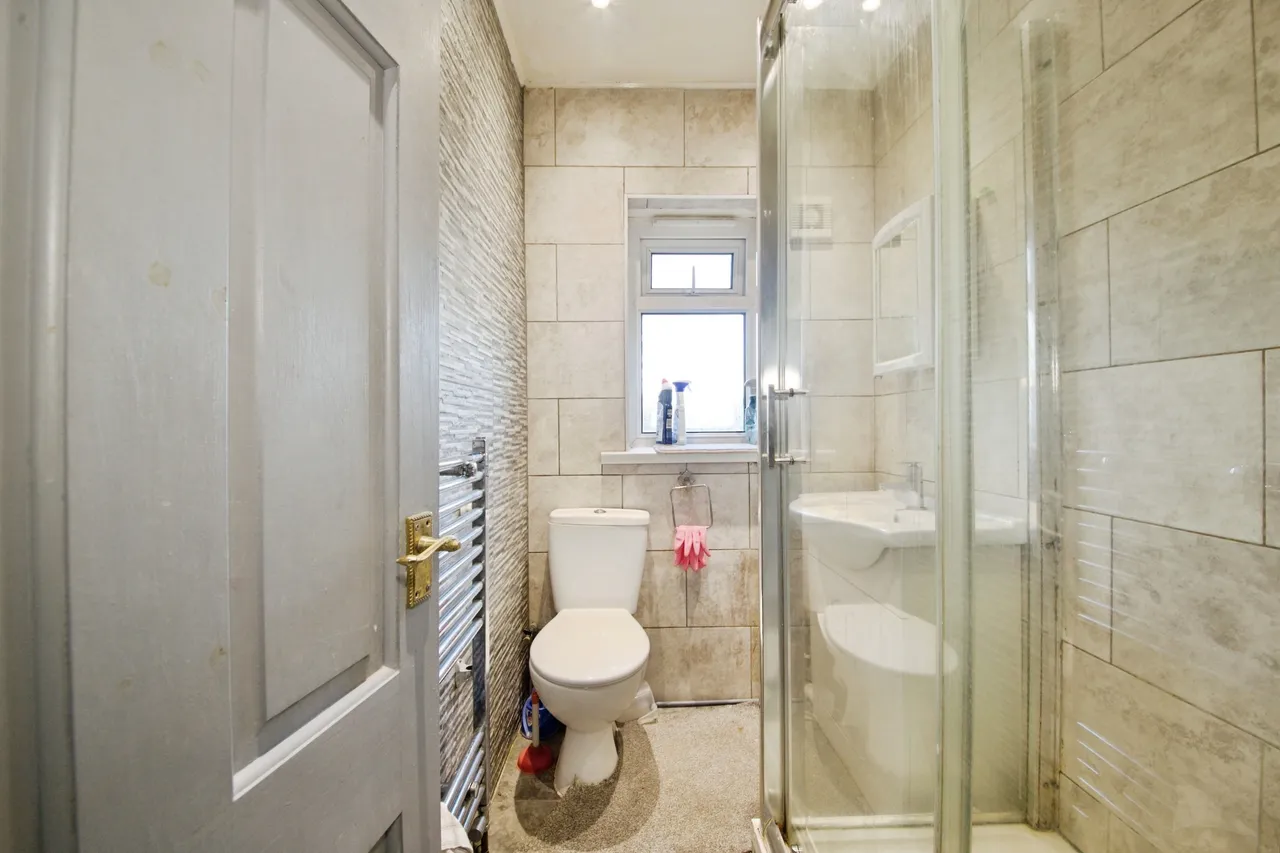 North Circular Road, London, NW10, photo 9