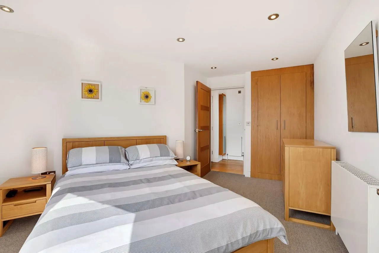 Belmont Road, London, W4 5UL, photo 10