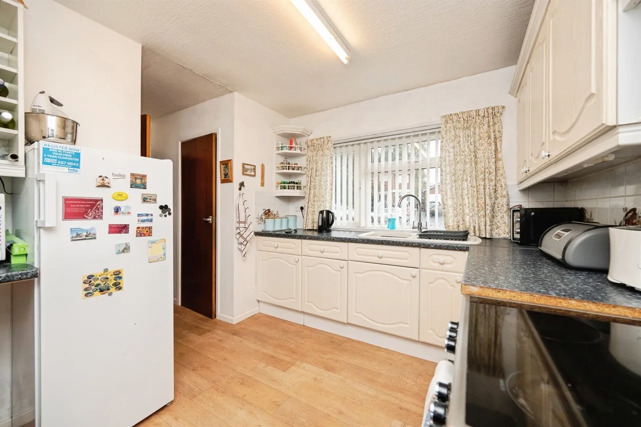 Ravenhurst Drive, Birmingham, B43, photo 5