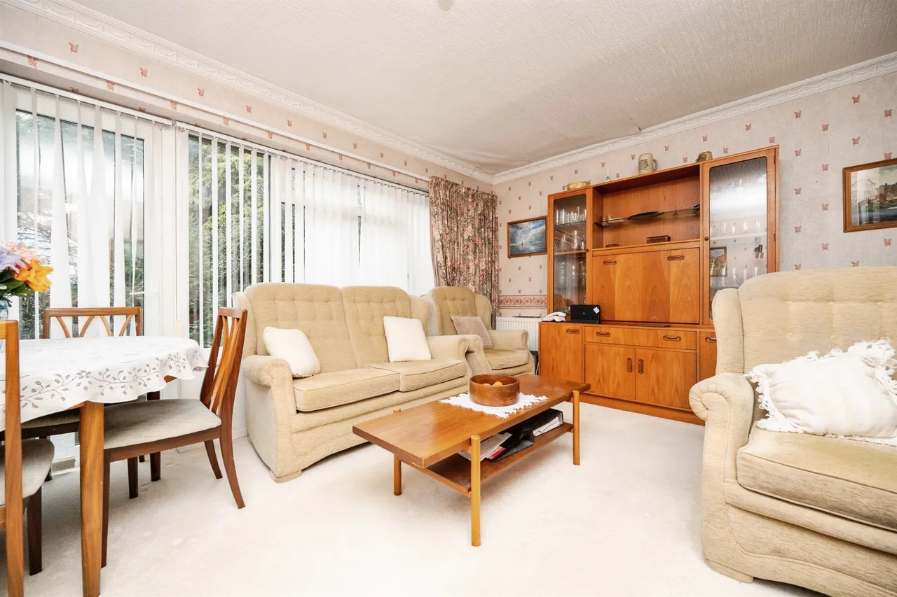Ravenhurst Drive, Birmingham, B43, photo 2