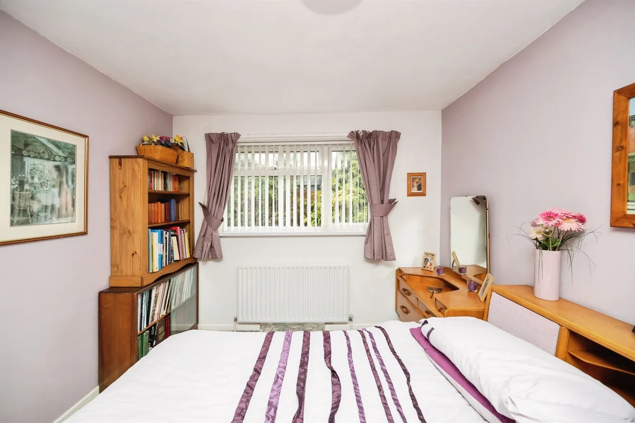 Ravenhurst Drive, Birmingham, B43, photo 14