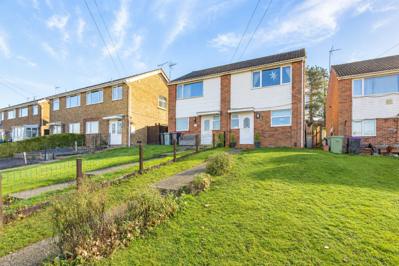 3 bed house for sale, Fifth Avenue, Grantham