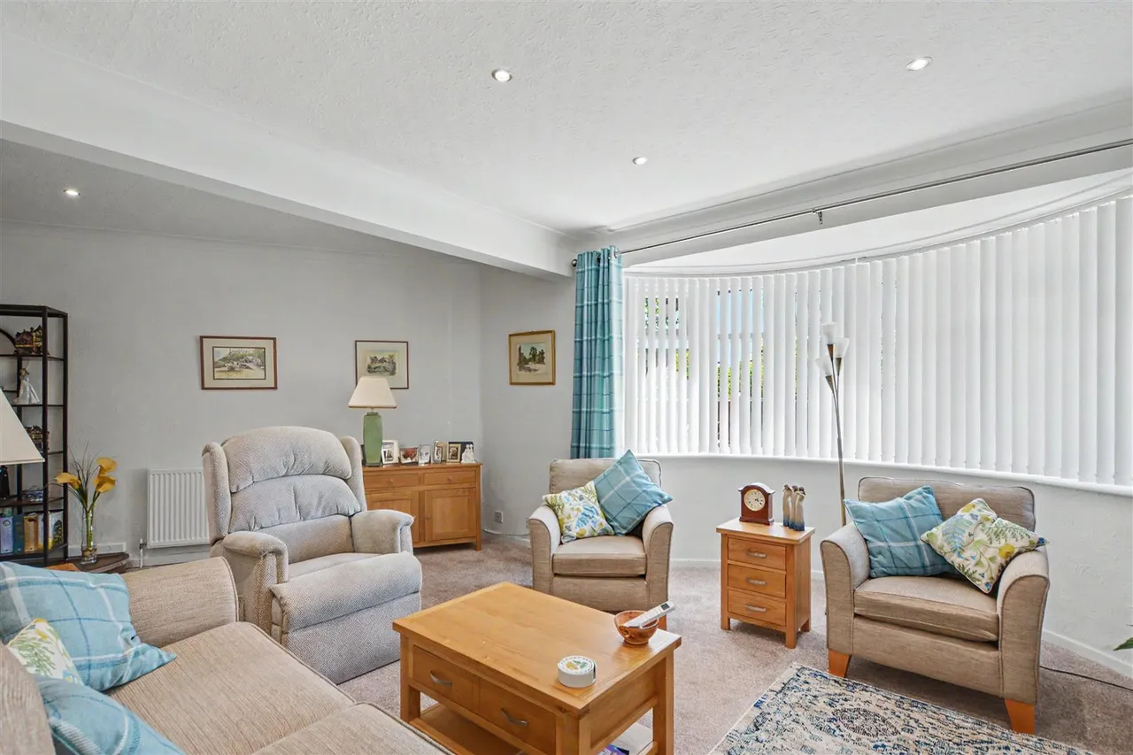 Bye Pass Road, Chilwell, NG9, photo 2