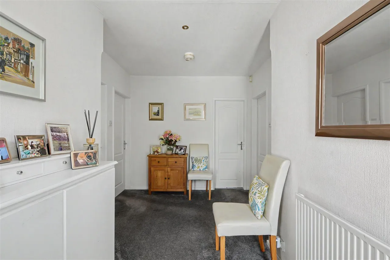Bye Pass Road, Chilwell, NG9, photo 7