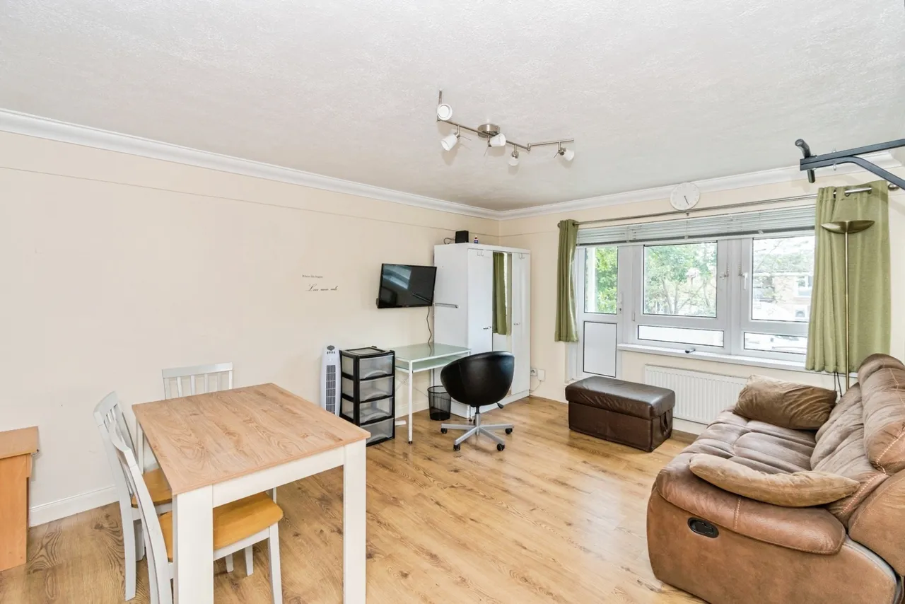 Wimpson Lane, Southampton, SO16, photo 3