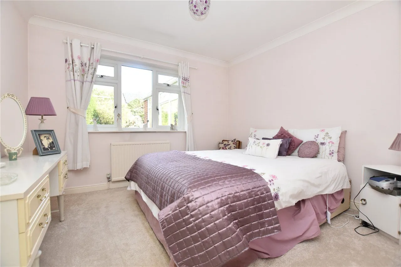 Hill Top Close, Tingley, WF3, photo 8