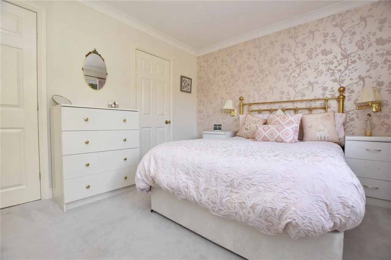 Hill Top Close, Tingley, WF3, photo 22