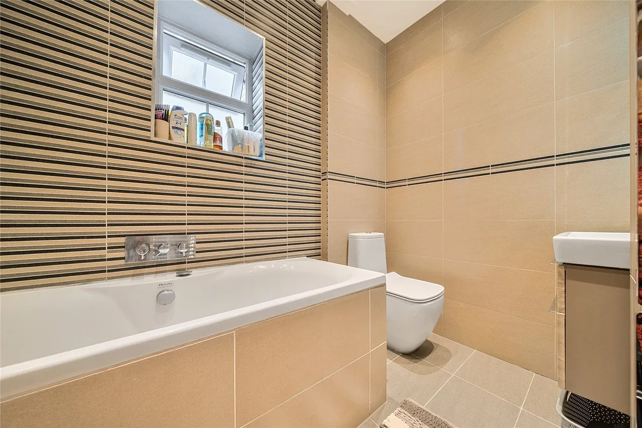 Capstone Road, Bromley, BR1, photo 8