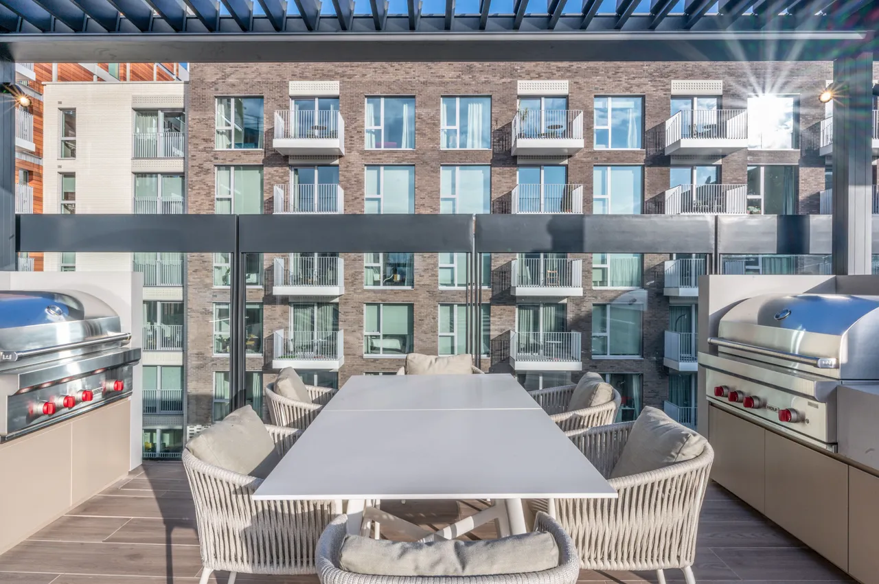London, SW11, photo 60