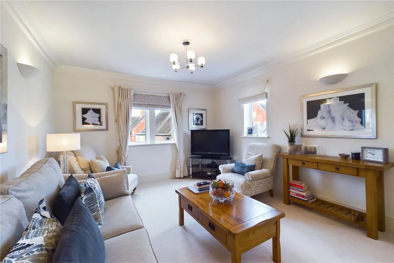 Abbey Gardens, Upper Woolhampton, RG7, photo 8