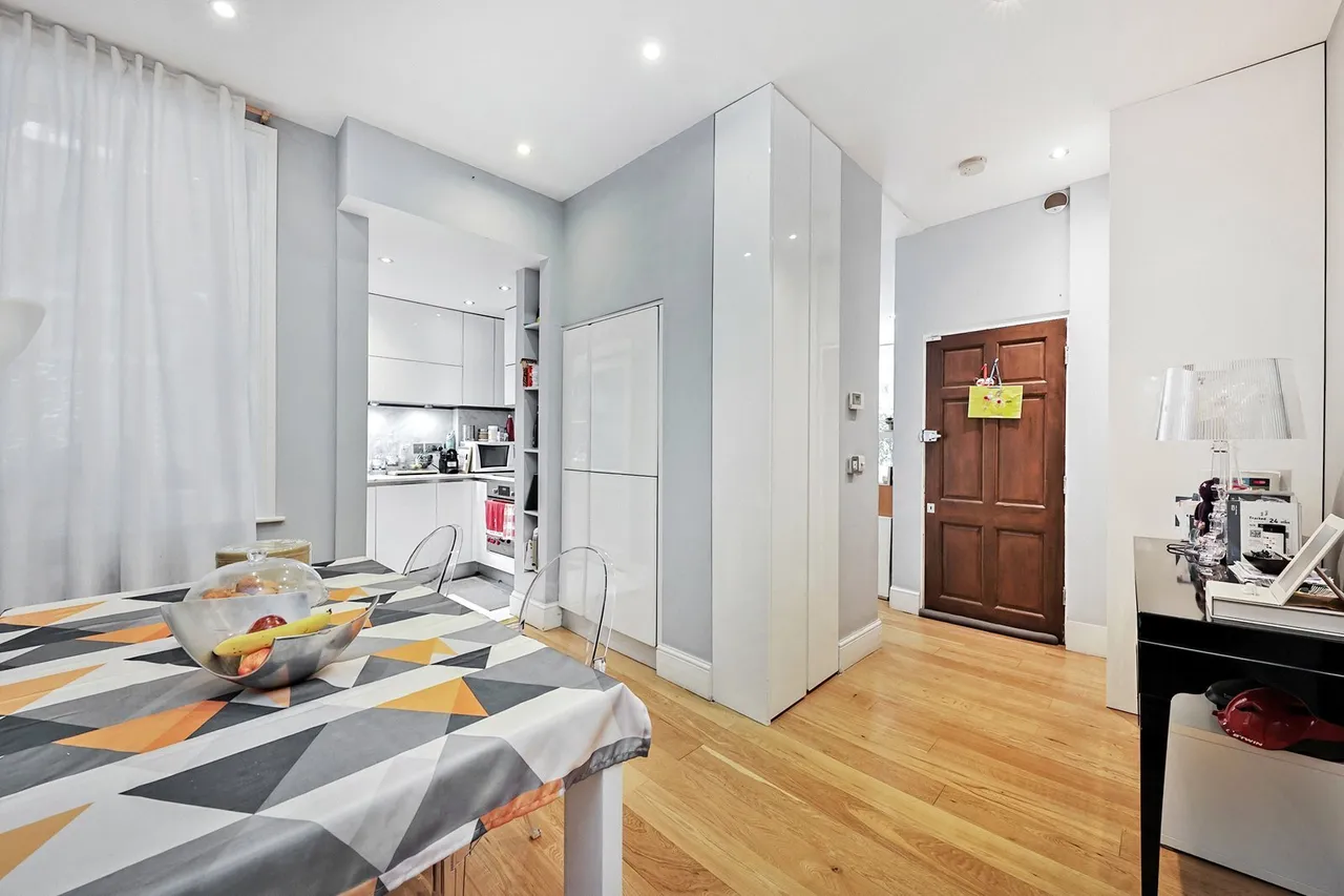 Prince of Wales Drive, Battersea, SW11, photo 8