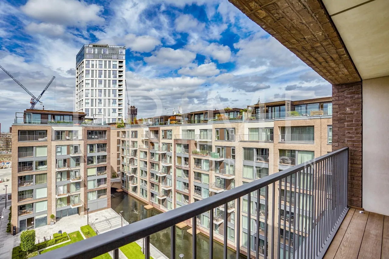 The Penthouse, Jaeger House, SW6, photo 6