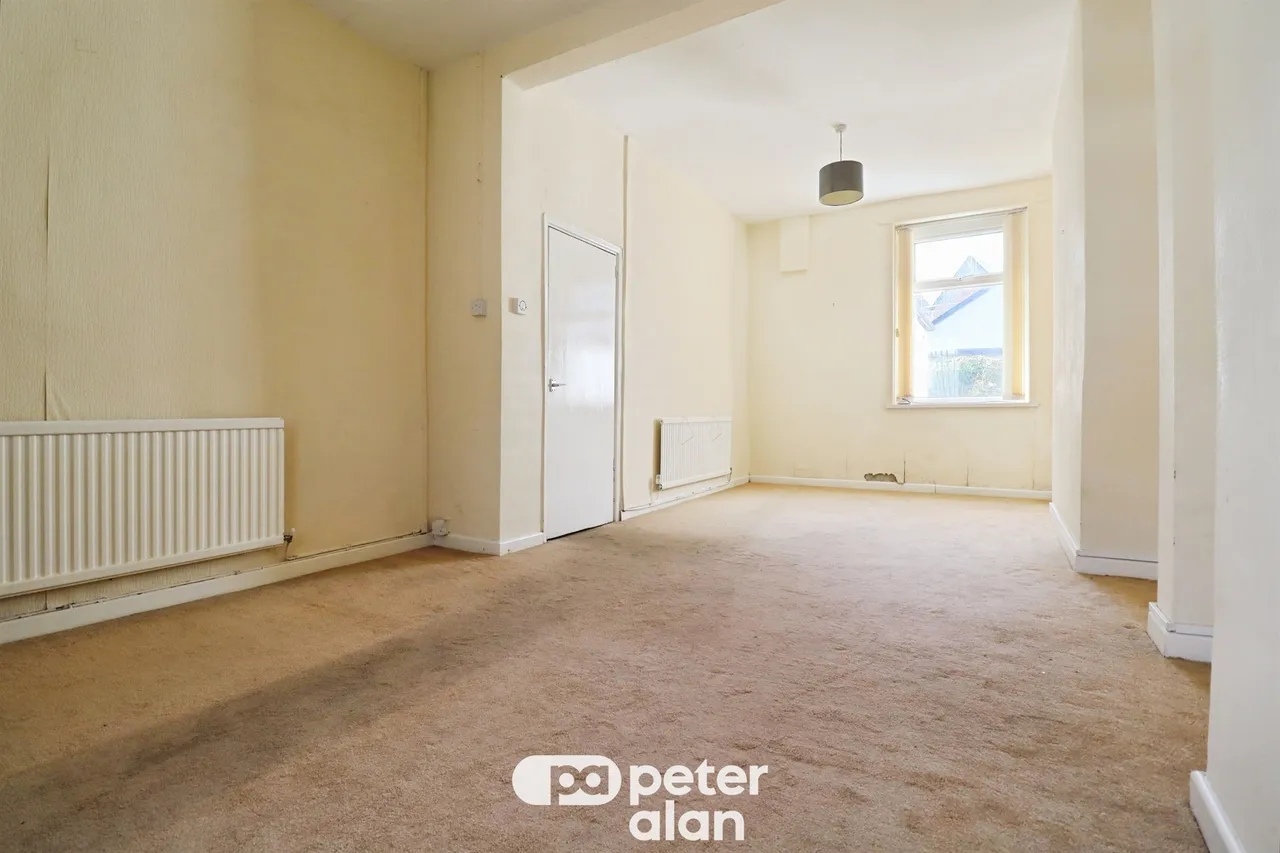 Bedford Street, Cardiff, CF24, photo 6