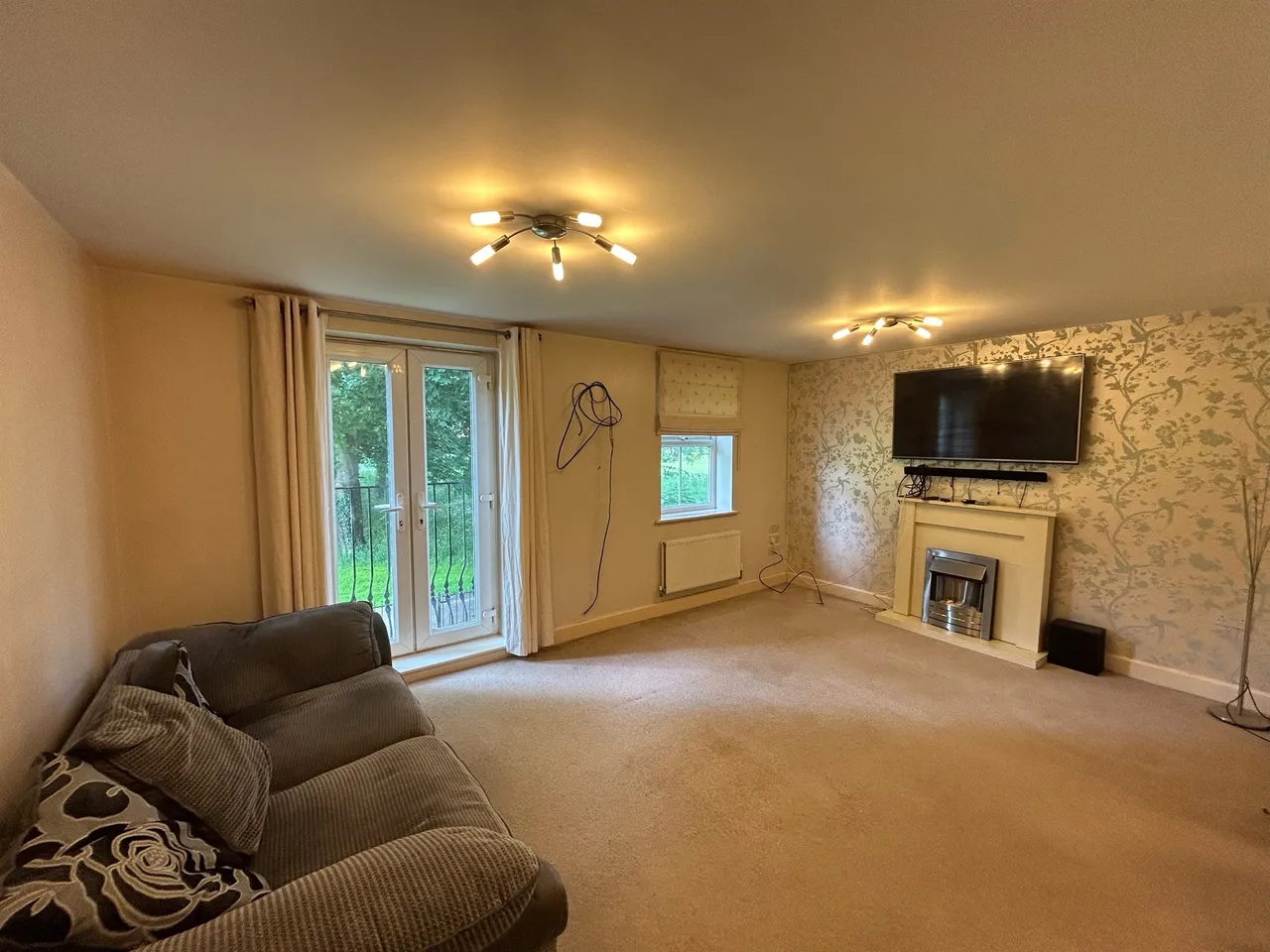 Montrose Grove, Sleaford, photo 4