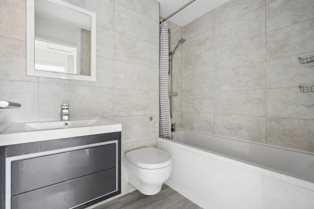 Oldacres, Maidenhead SL6 1XJ, photo 12