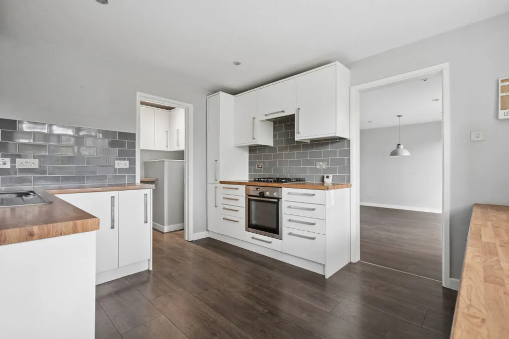 Oldacres, Maidenhead SL6 1XJ, photo 2