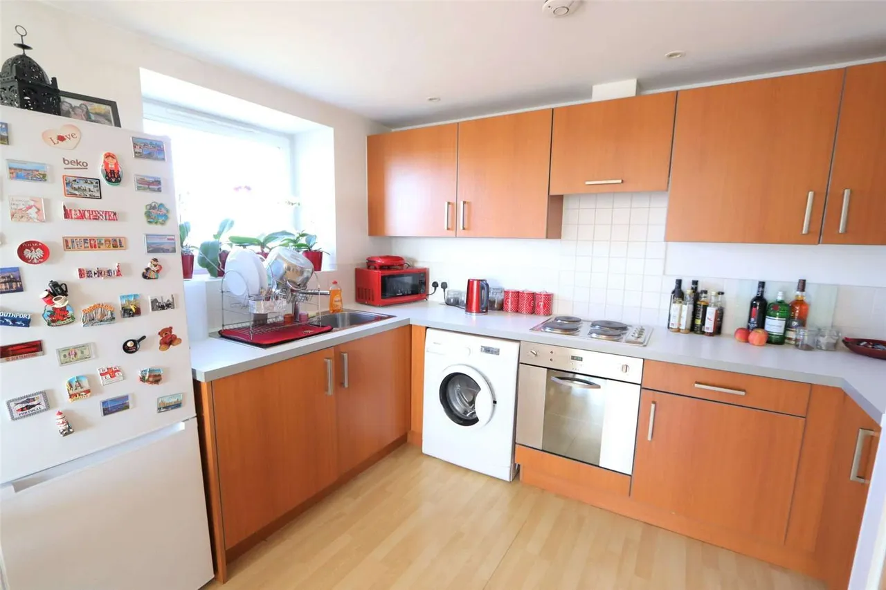 Lakeside Rise, Manchester, M9 8QE, photo 4