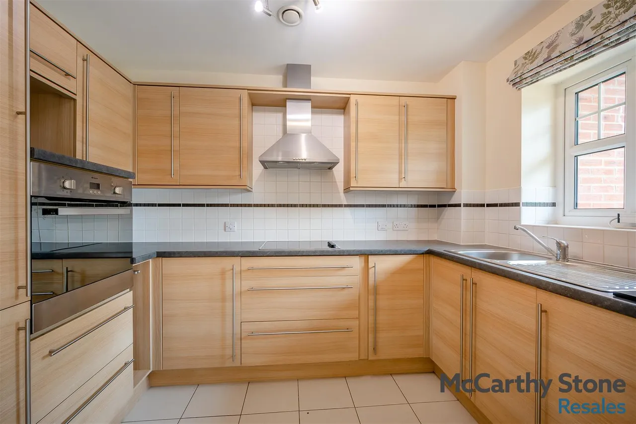 Four Ashes Road, Bentley Heath, B93, photo 9