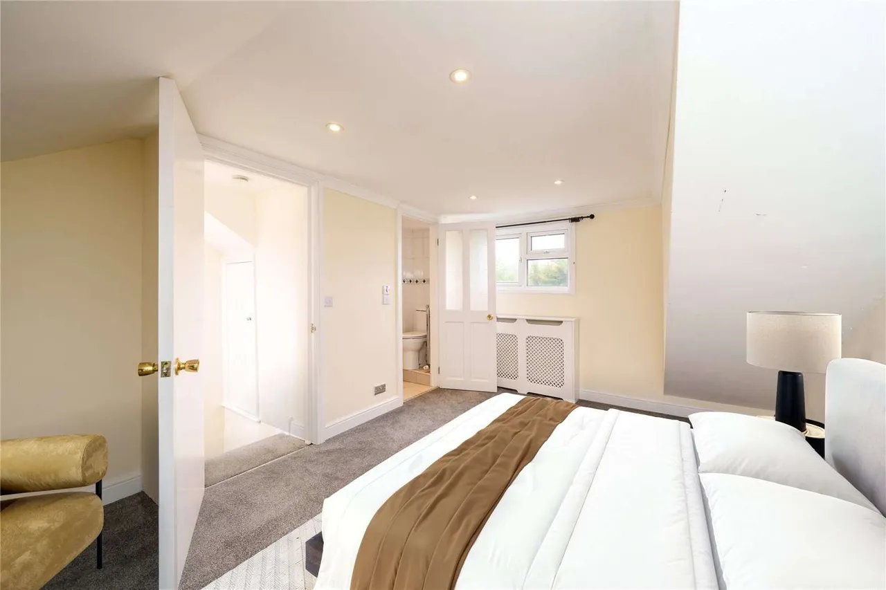 Sydney Road, Raynes Park, London, SW20 8EG, photo 7
