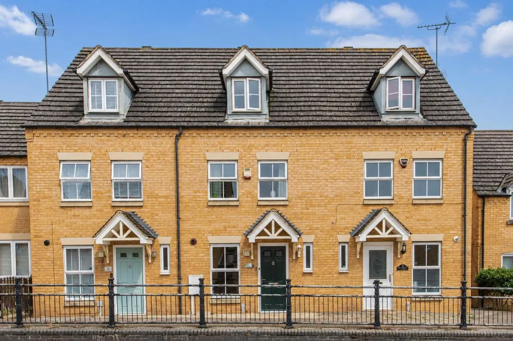 3 bed house for sale, School Lane, Higham Ferrers