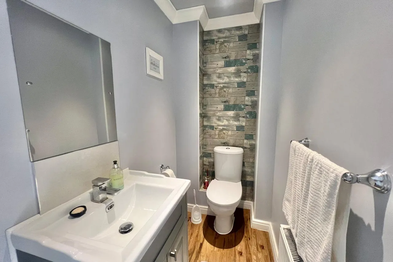 Church Lane East, Aldershot, GU11 3BT, photo 6
