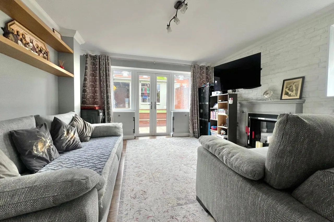 Church Lane East, Aldershot, GU11 3BT, photo 13